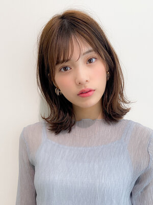 保存版 ミディアムの髪がはねる問題解決 はねを生かしたセット アレンジ法 Hair