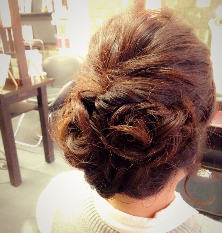 ヘアアレンジ 大人かわいい 編み込み ミディアム Dam あだち きみよ 1076 Hair
