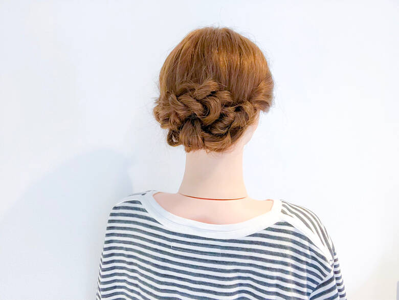 オフィス ロング エレガント ヘアアレンジ Amoute アムティ 美容師hiro Amoute代表 Hair