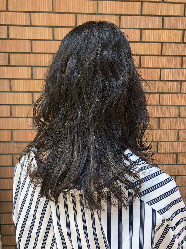 パーマ セミロング オルチャン 黒髪 Oggi 福田 莉野 Hair パーマ セミロング オルチャン 黒髪 Oggi 福田 莉野 Hair
