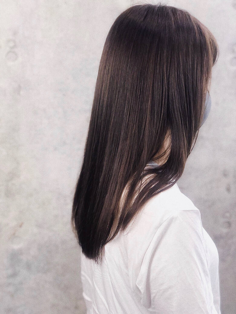 ナチュラル アンニュイほつれヘア レイヤーカット ロング Youres Hair 恵比寿本店 岩井隼人 Hair