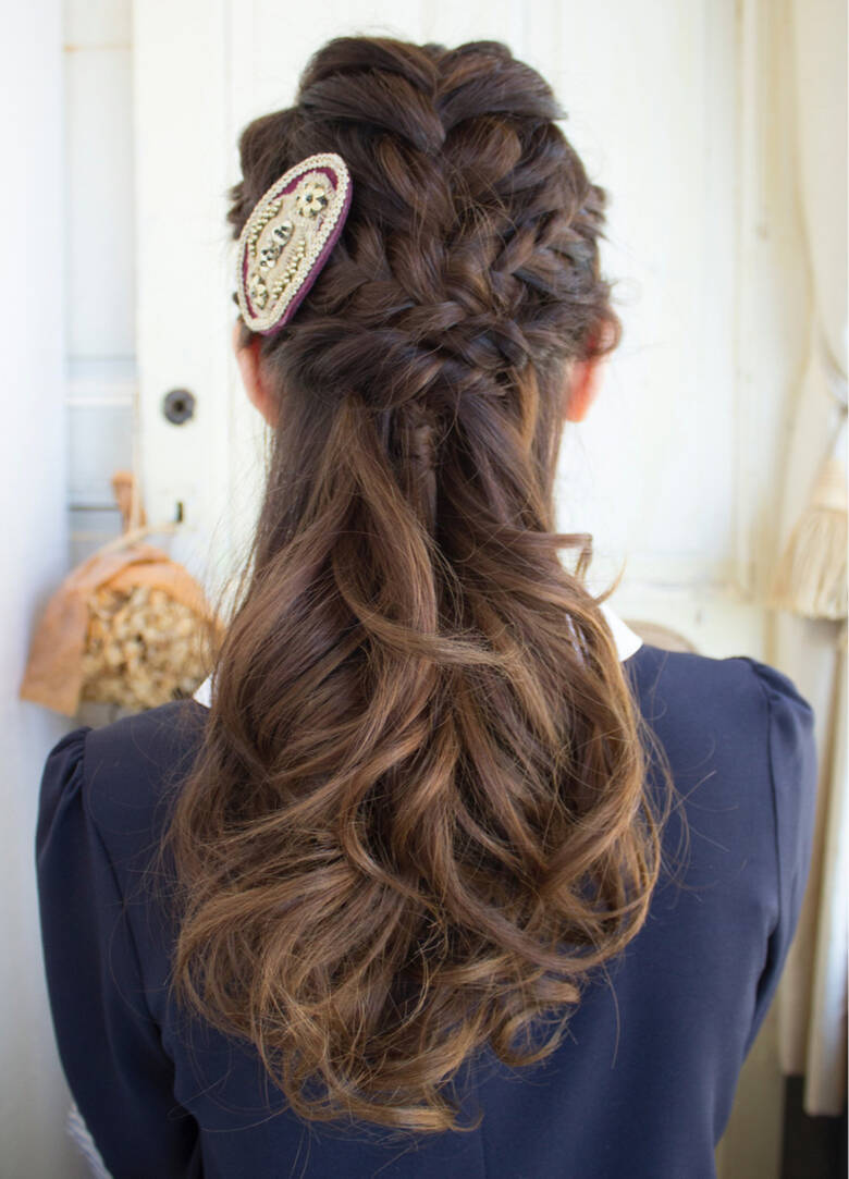 ヘアアレンジ 編み込み ハーフアップ ロング Tiara 本店 ケンタロウ Hair