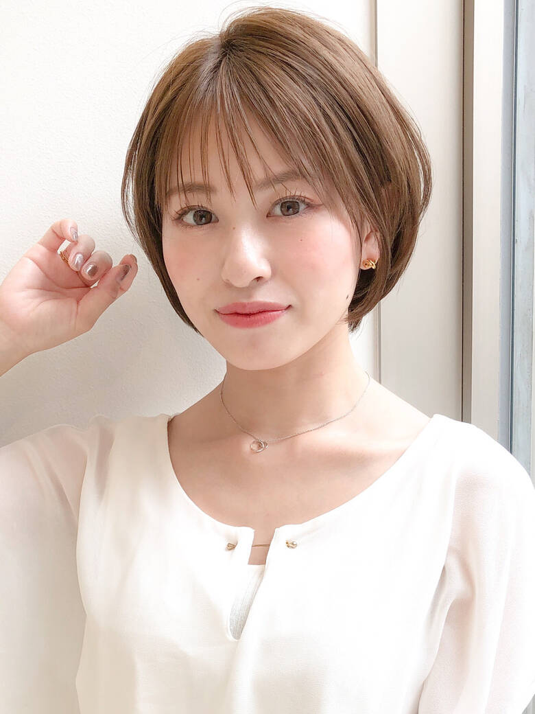 大人かわいい ナチュラル ショート ストレート Agnos青山 艶髪マスター 上遠野裕樹 カトオノヒロキ Hair