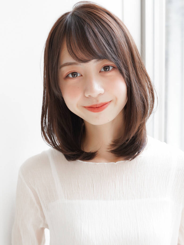 内巻き レイヤーカット ワンカールパーマ ナチュラル Agnos青山 田中 誠二 Agnos青山 6127 Hair