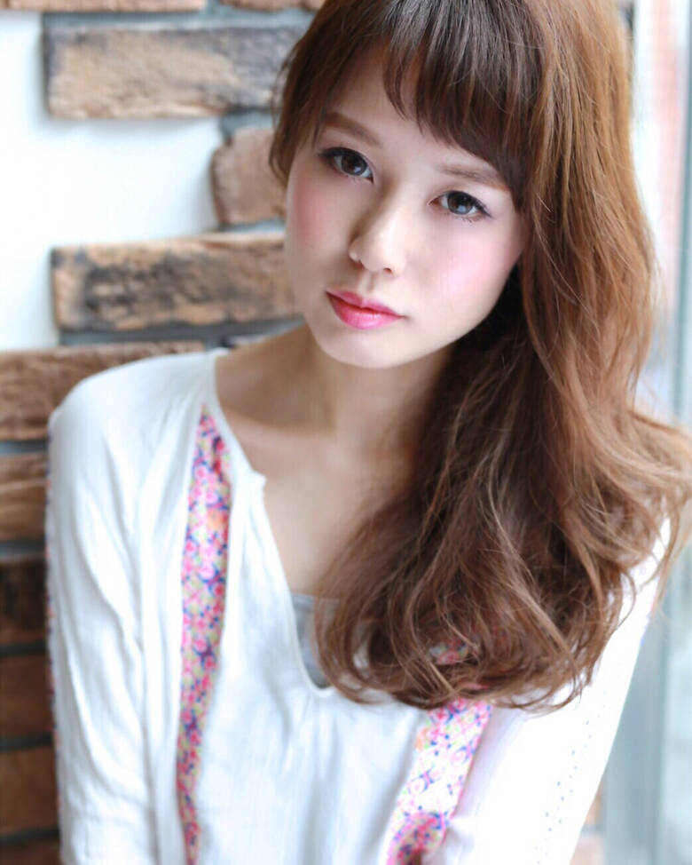 ショートバング 小顔 大人女子 前髪あり 桐谷 芽依 Hair