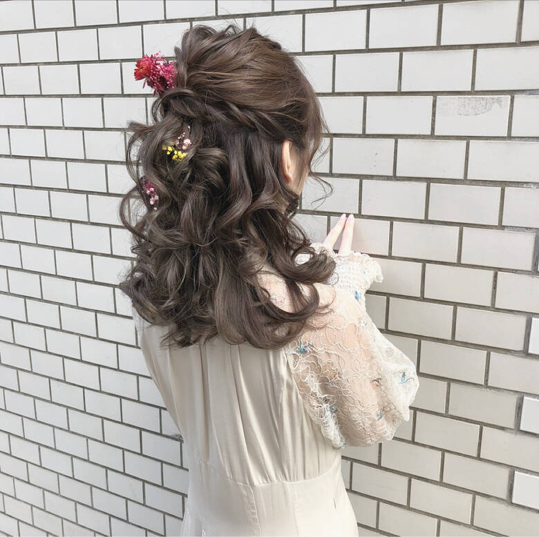 ヘアアレンジ ガーリー ハーフアップ デート Maison De Sisi Hii De Hair