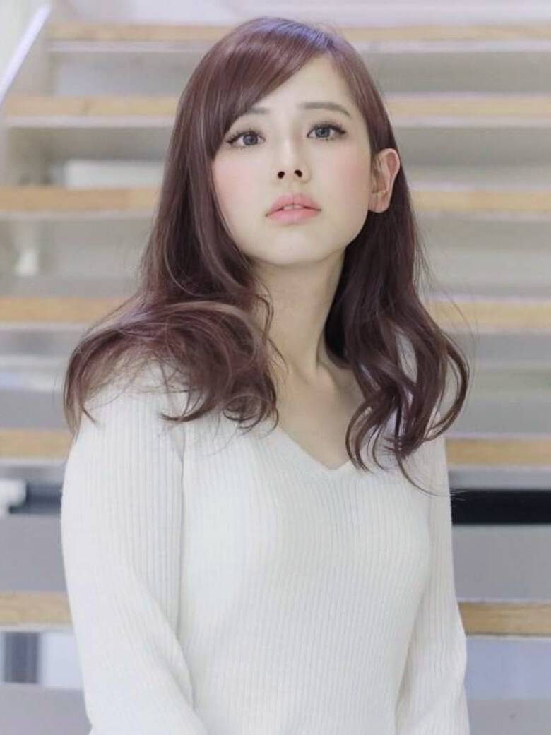 大人ハイライト 透明感カラー 前髪あり セミロング Visage Genuine 横徳憲史 Hair