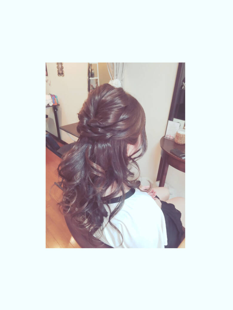 ゆるふわ ねじり 大人かわいい ヘアアレンジ 福岡天神ヘアセット 着付け専門店 Three Keys Moriyama Mami Hair