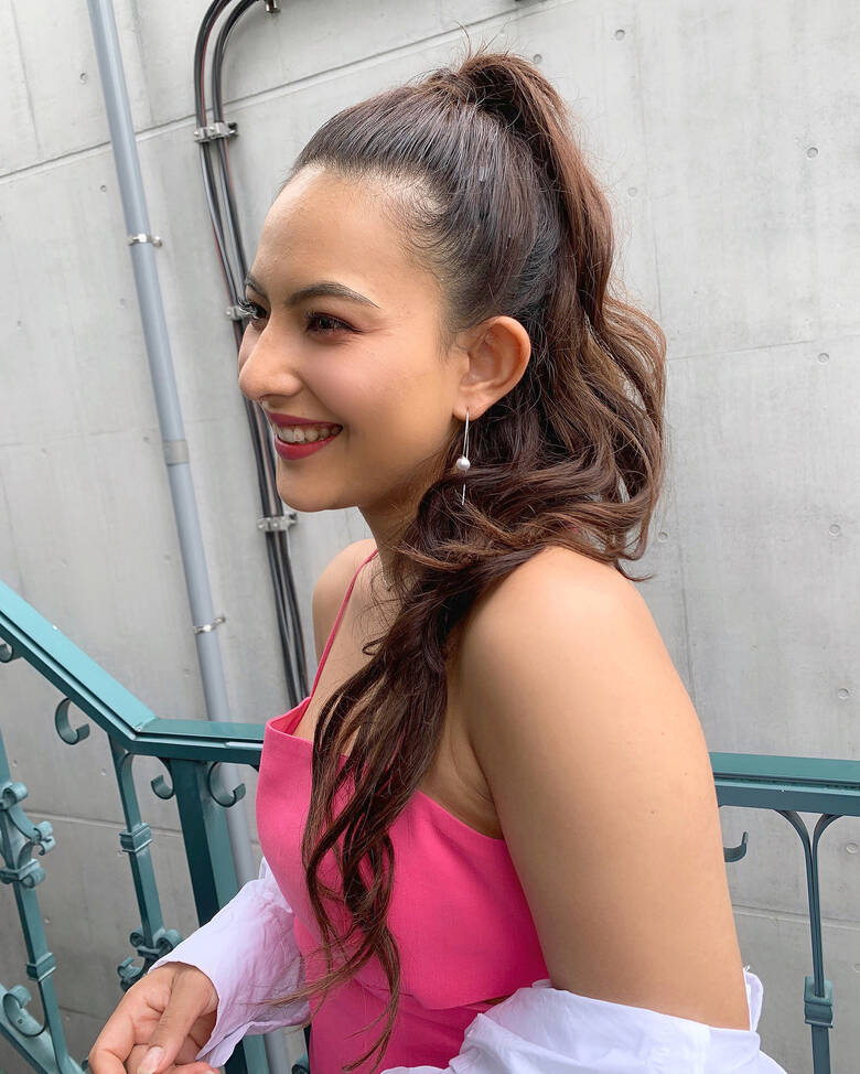 ポニーテールアレンジ 結婚式ヘアアレンジ エクステ ロング Spadic 井坂葵 Hair