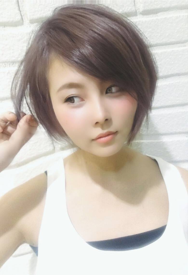 ウルフカット 斜め前髪 ハイライト ショートヘア Visage Genuine 横徳憲史 Hair