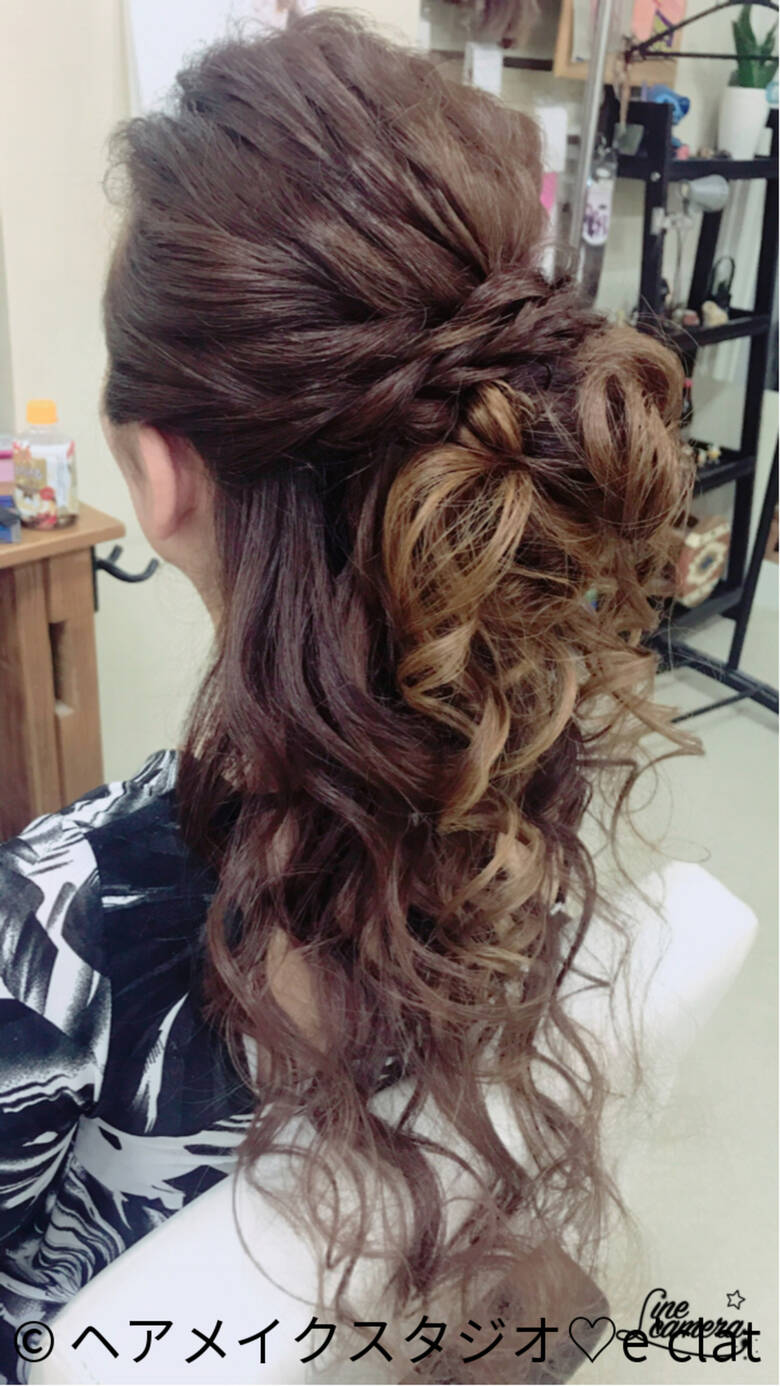 大人女子 ハーフアップ ヘアアレンジ 女子会 ヘアメイクスタジオ E Clat ヘアメイクスタジオ E Clat Hair