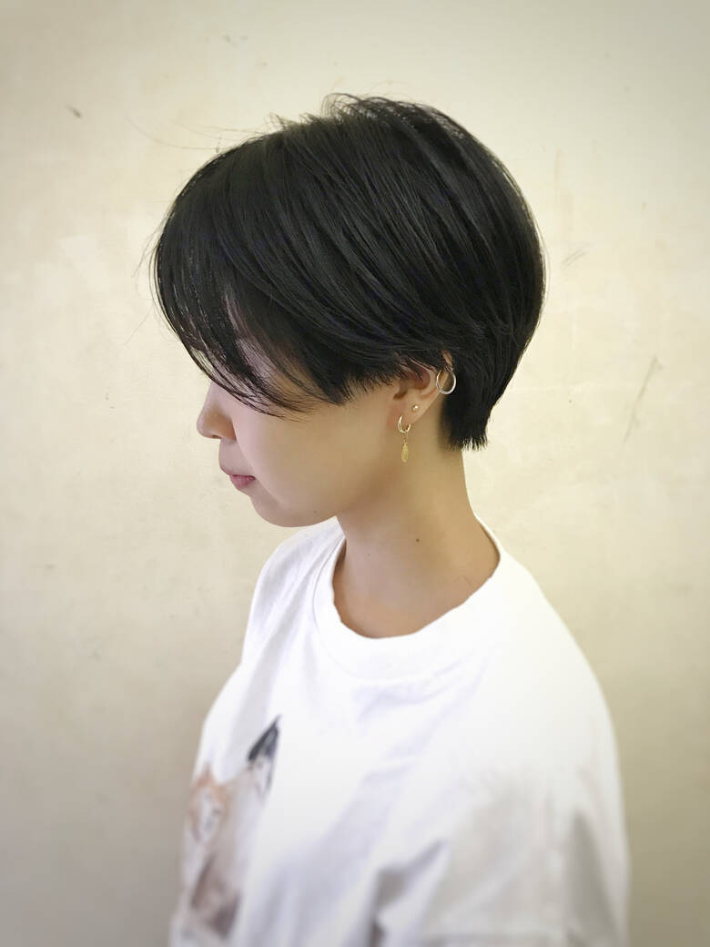 暗髪 ショート 黒髪 小顔ショート Chit Chat チットチャット Eri Hair 暗髪 ショート 黒髪 小顔ショート Chit Chat チットチャット Eri Hair