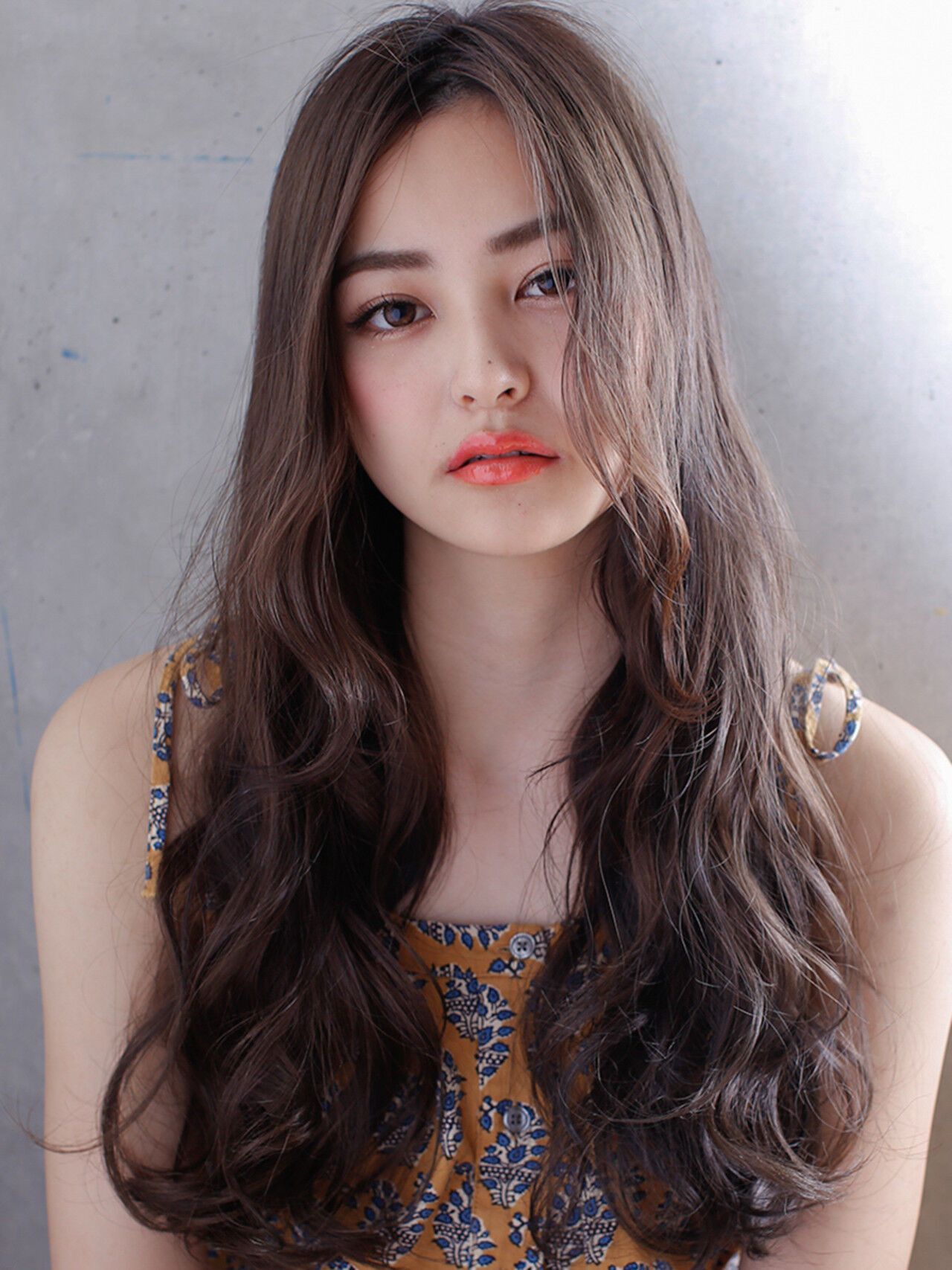 髪型 ロング パーマ ゆるふわ