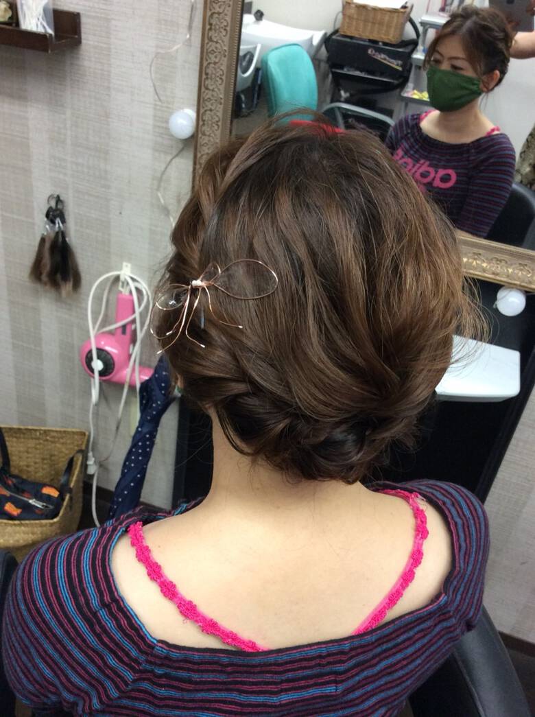 簡単ヘアアレンジ ヘアアクセサリー ミディアム ヘアアレンジ リンクス美容室 Rumilinks美容室 Hair