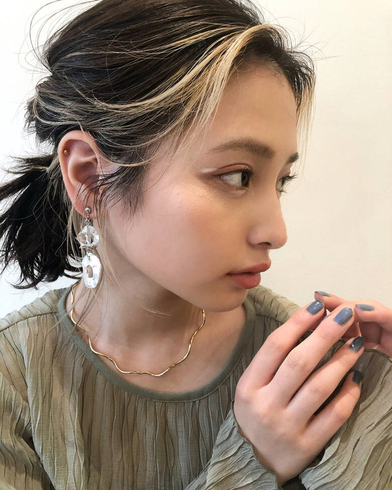 インナーカラー インナーカラー ミディアム 私とマスクとヘアアレンジ Marju銀座 インナーカラー ホヅミ チサキ Hair インナーカラー インナーカラー ミディアム 私とマスクとヘアアレンジ Marju銀座 インナーカラー ホヅミ チサキ Hair
