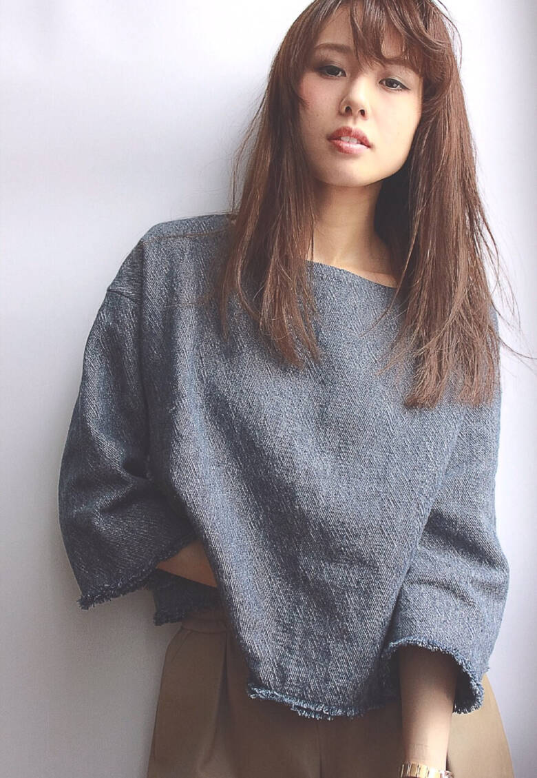 暗髪 ストリート 大人女子 ストレート 桐谷 芽依 Hair