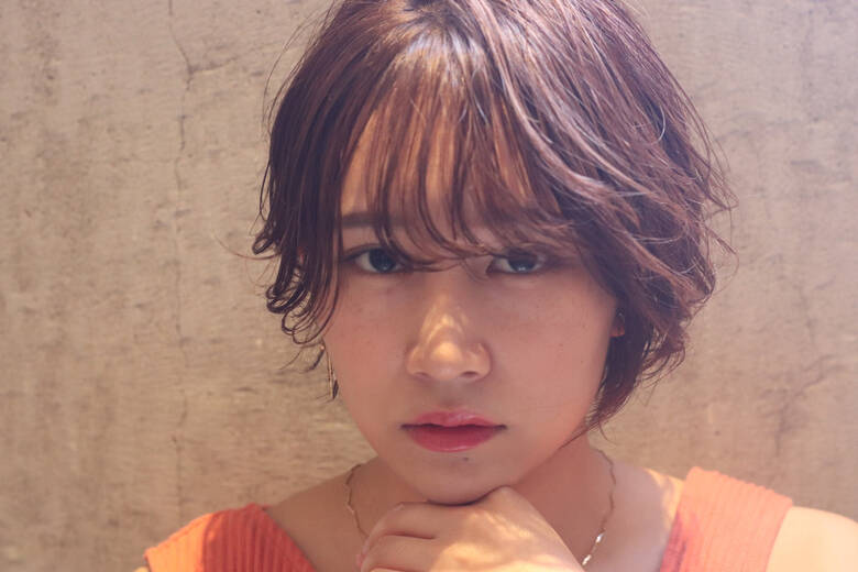 ベリーショート フェミニン ショートボブ ショート サンティエ 飯母亜央衣 Hair