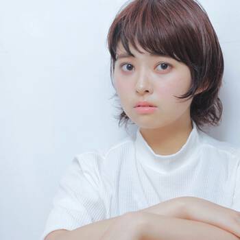 今風になって帰ってきた 最旬マッシュウルフのヘアカタログ Hair