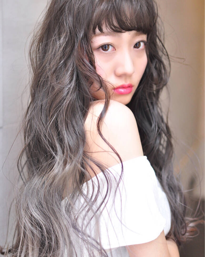 フェミニン 透明感 ハイライト ロング Fleur フルール By Safari カラーリストkanae Hair