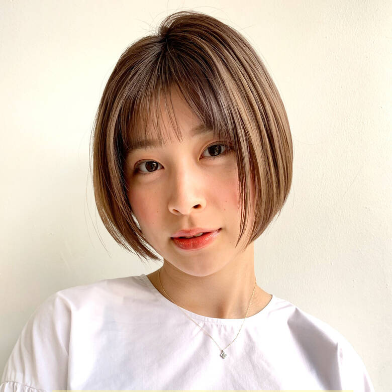 ナチュラル ショートボブ 大人ハイライト シースルーバング 美容室tornado 小林未和 Hair ナチュラル ショートボブ 大人ハイライト シースルーバング 美容室tornado 小林未和 Hair