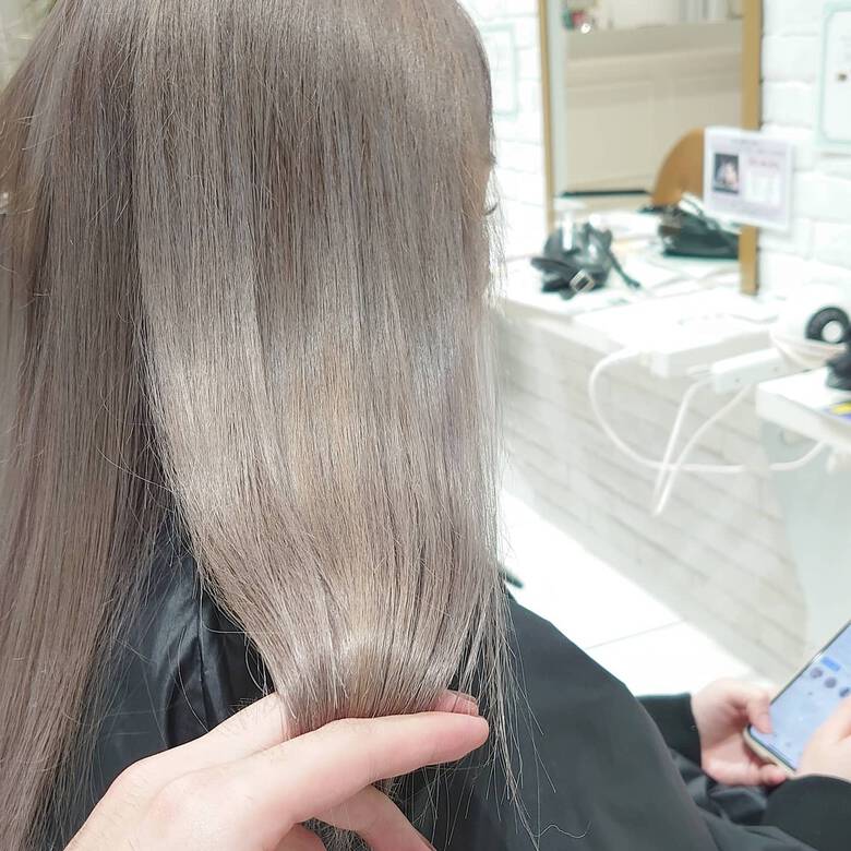 ハイトーンカラー フェミニン ブリーチカラー セミロング Le Coeur Hair Plaisir 小川 巧 Hair