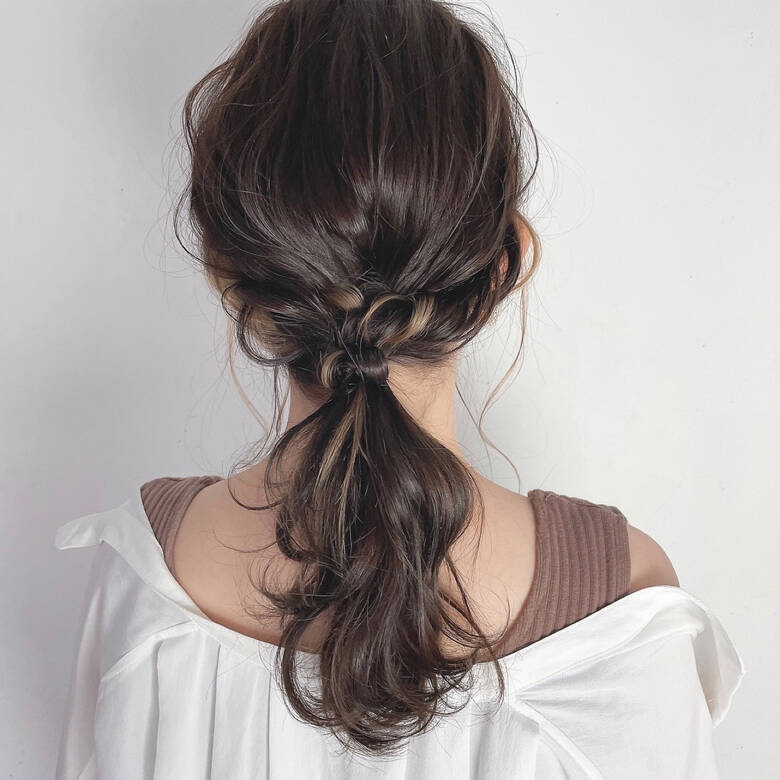 ポニーアレンジ 不器用さん向け簡単アレンジ ナチュラル ヘアアレンジ Jlb Akane Hair