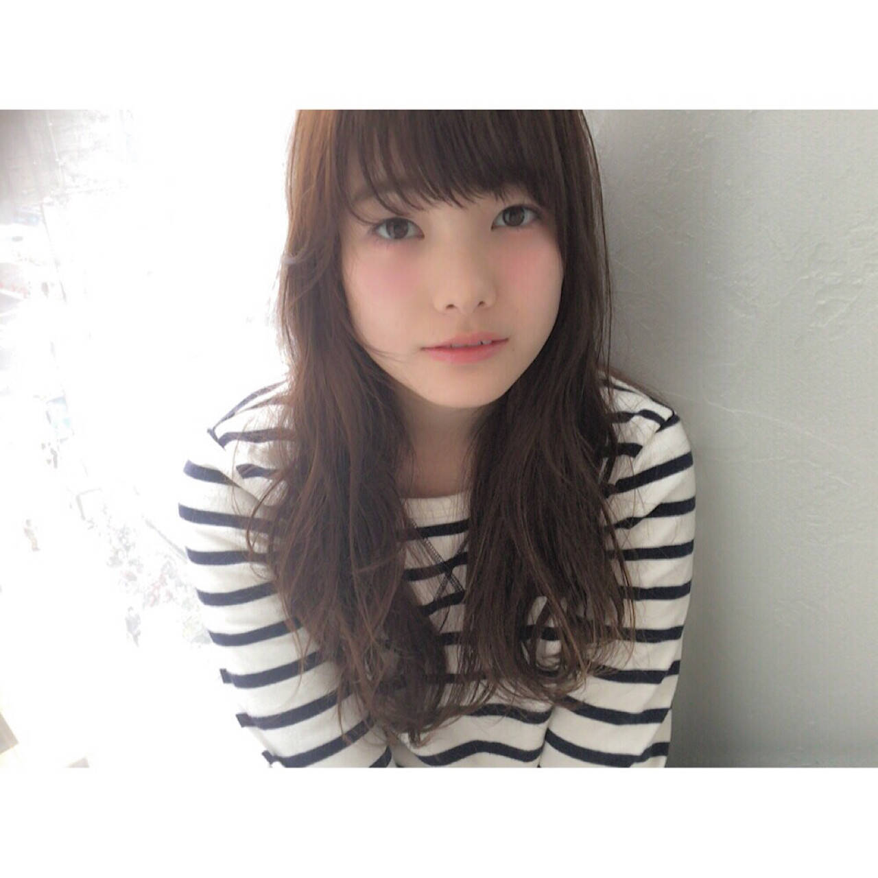 流し前髪 パーマ セミロング フェミニン×Joemi by Un ami(ジョエミ バイ アンアミ)×joemi 大久保 瞳×142071【HAIR】