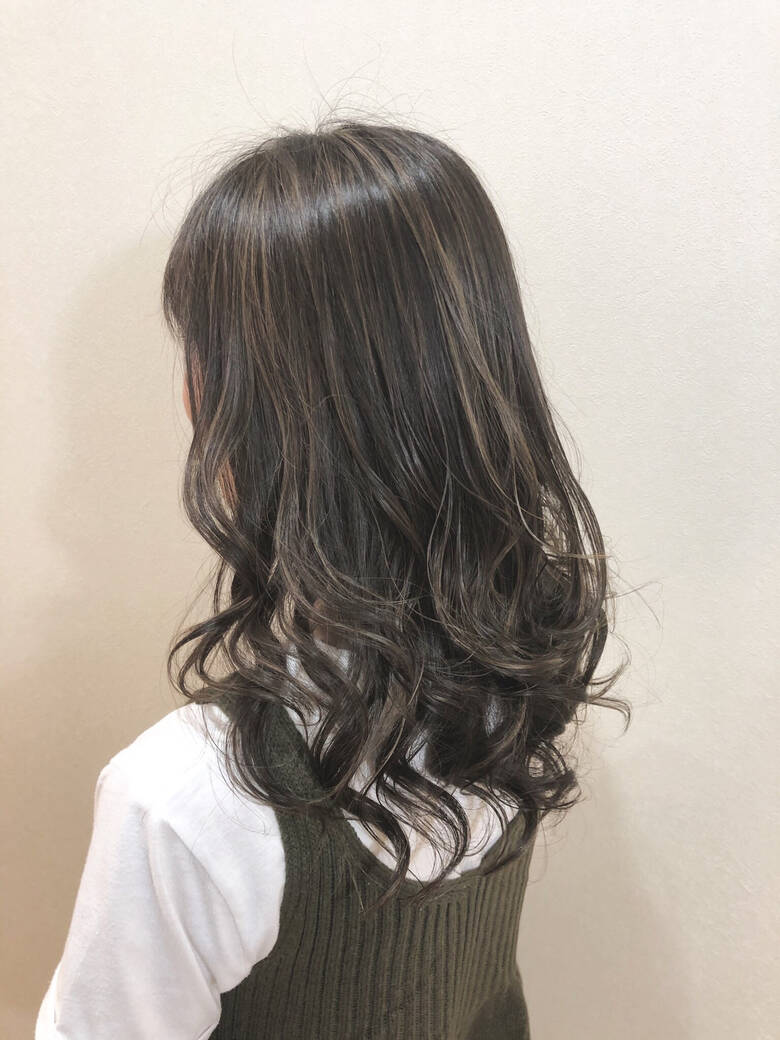 外国人風カラー 外国人風 グレージュ ロング Ar Hair アールヘア 比嘉一喜 Hair