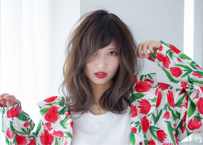 斜め前髪 デート 抜け感 色気 アオノハ Hair Make 成田 ヨシヒロ アオノハ Hair