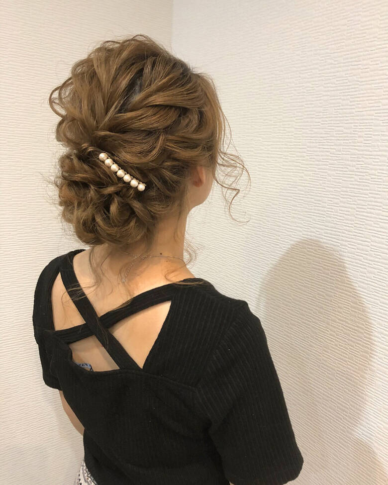 ヘアアレンジ 結婚式 ミディアム アップスタイル 休業中 Mai Hair