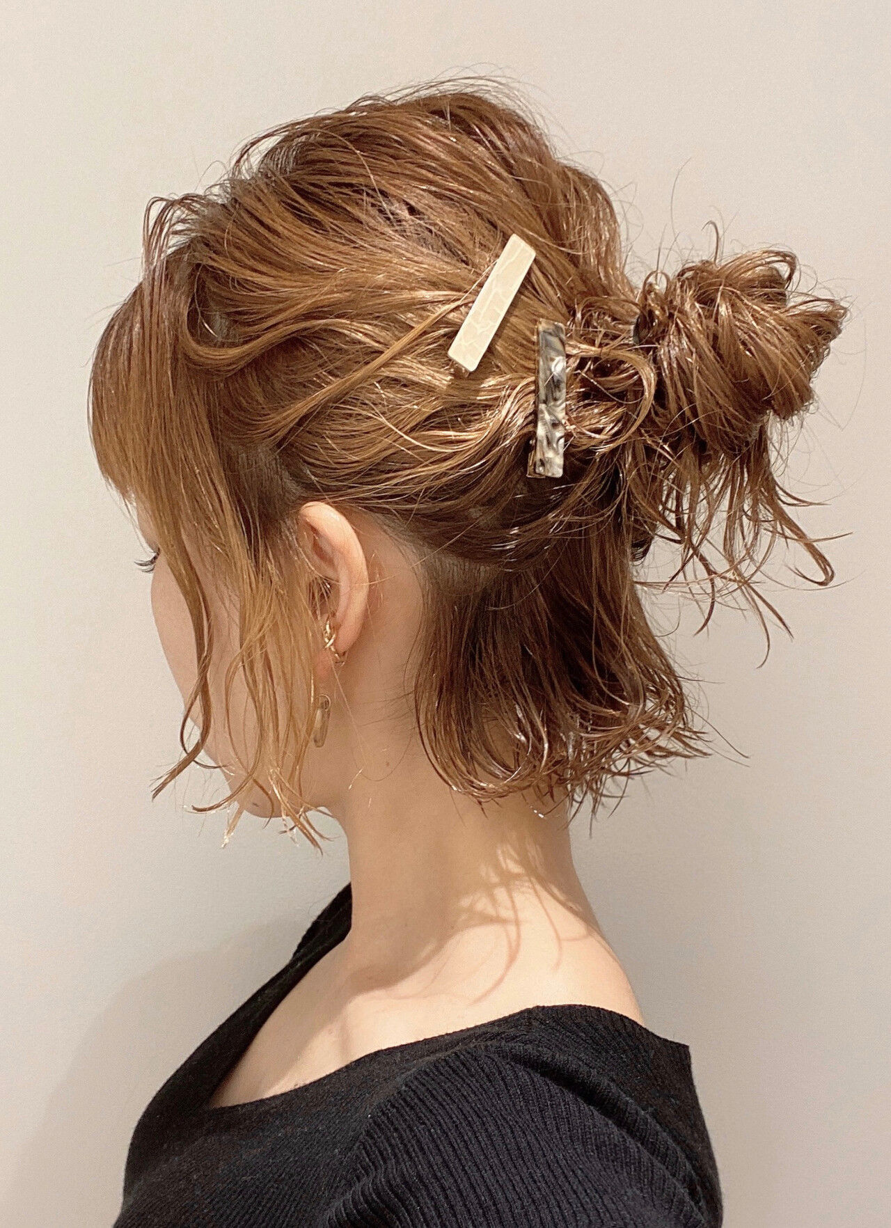 キラキラ光るゴールドアクセを使って 宮崎 まさみのヘアカタログ | APPiiS