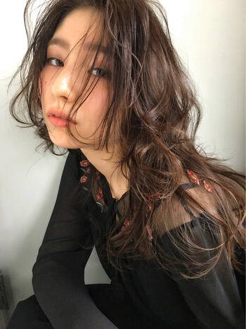 今年の夏はどんなロングヘアで楽しみたい Hair 今年の夏はどんなロングヘアで楽しみたい Hair