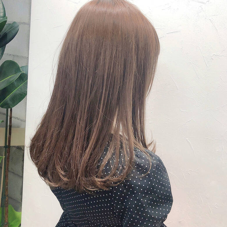 ミルクティーブラウン 大人ロング ナチュラル ショコラブラウン Go Today Shaire Salon 新宿aura店 佐藤高徳 Hair