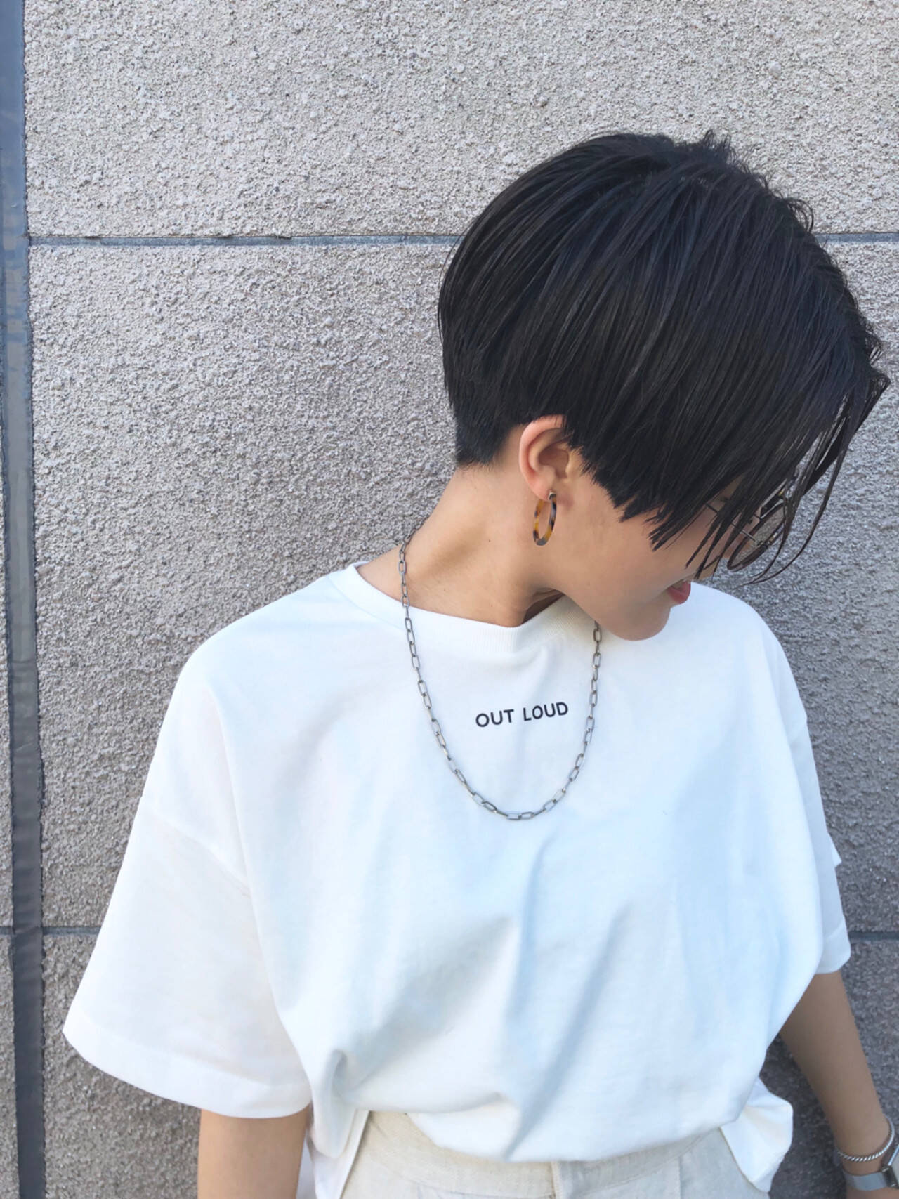 髪型 ショート 黒髪 大人