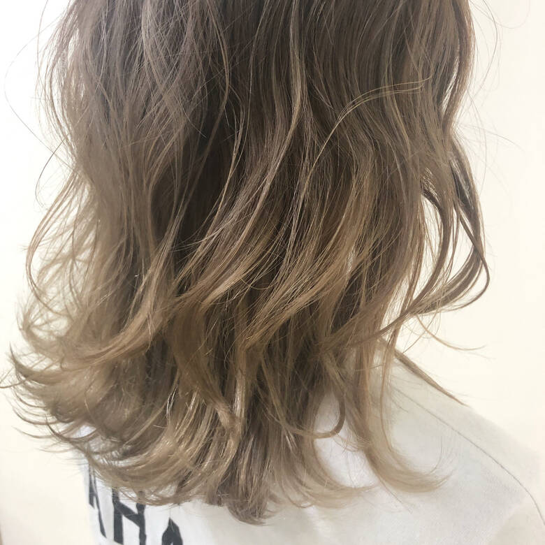 グラデーションカラー 外国人風カラー ヘアカラー ミディアム Noa Yuhi Hair