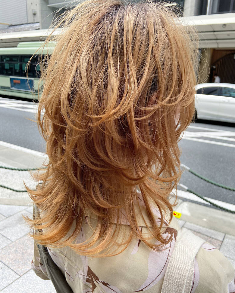 ウルフカット ナチュラル マッシュウルフ ブラウンベージュ Snob 元橋啓太 Hair ウルフカット ナチュラル マッシュウルフ ブラウンベージュ Snob 元橋啓太 Hair