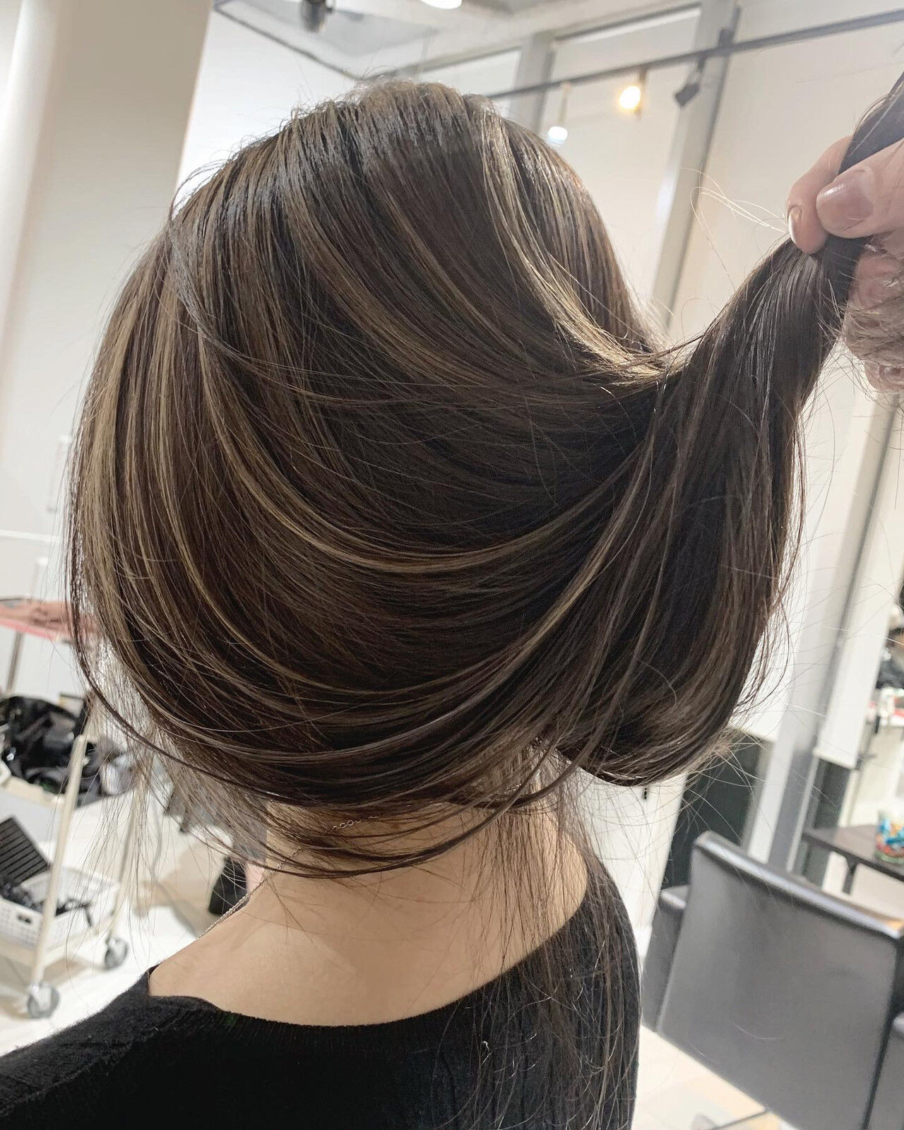 髪型 ロング ハイライト