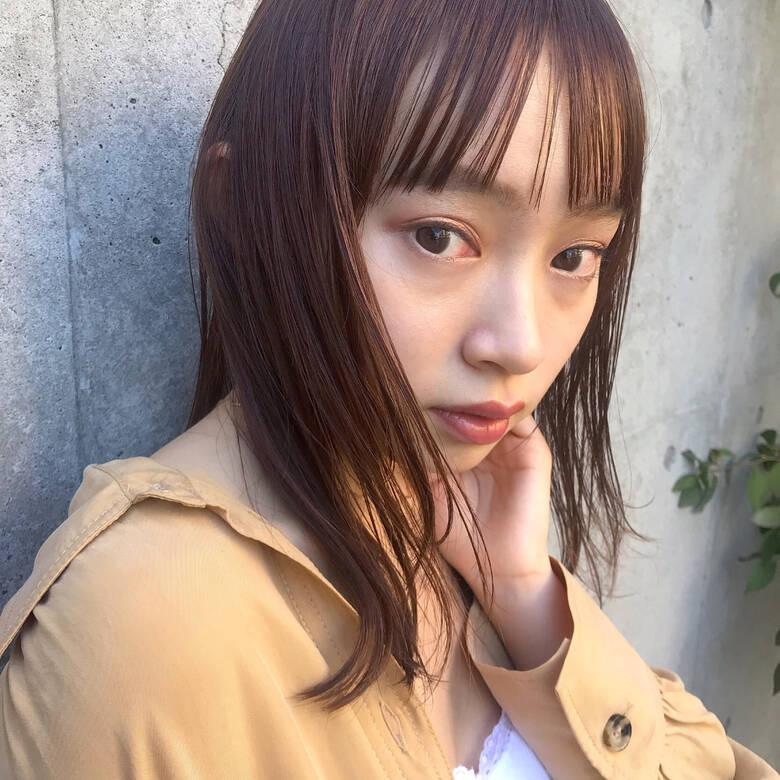 前髪パッツン ナチュラル オン眉 ストレート Garden Omotesando 伊藤愛子 Garden Hair