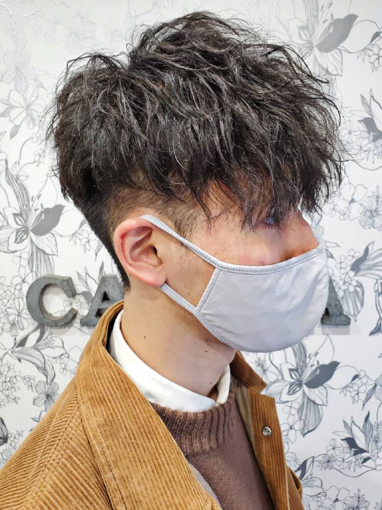 メンズパーマ メンズショート 前下がりショート ツイスパ Carina 門井 康太 Hair メンズパーマ メンズショート 前下がりショート ツイスパ Carina 門井 康太 Hair