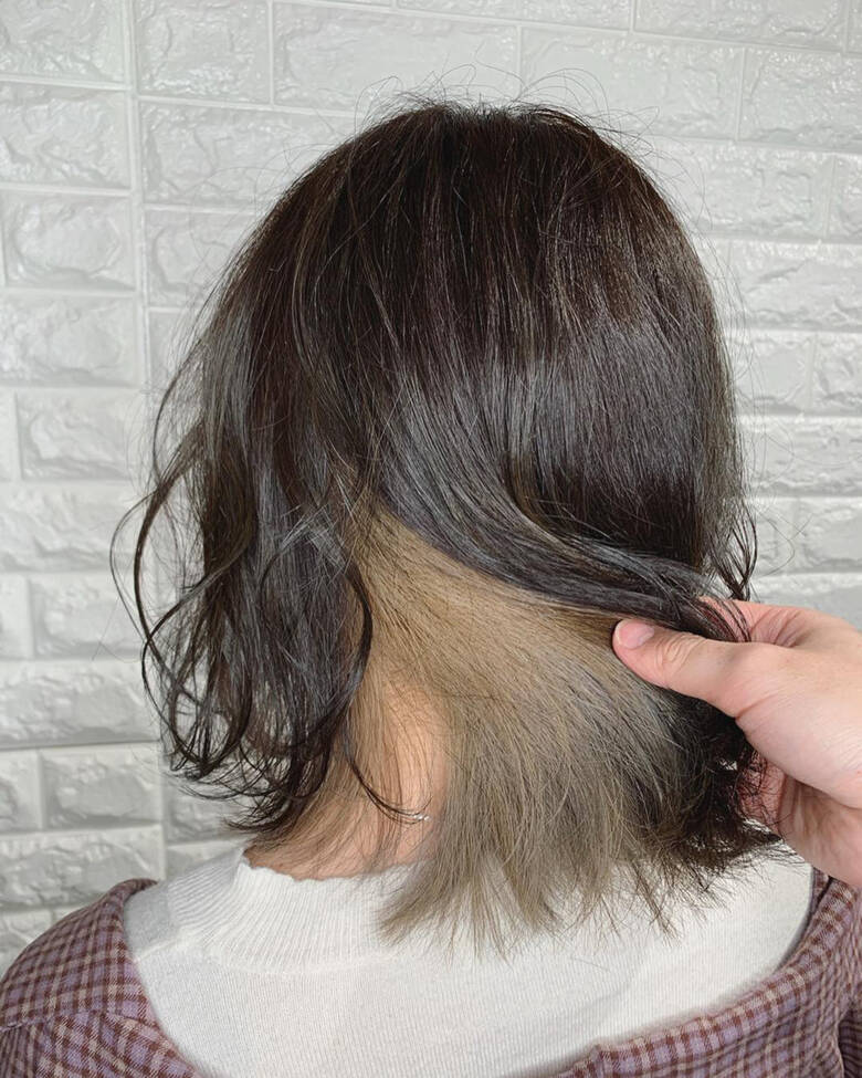 フェミニン インナーカラー ホワイティベージュ ボブ Lee 東三国 髪質改善 メンズカット 骨格補正 谷辻 誠志 4517 Hair