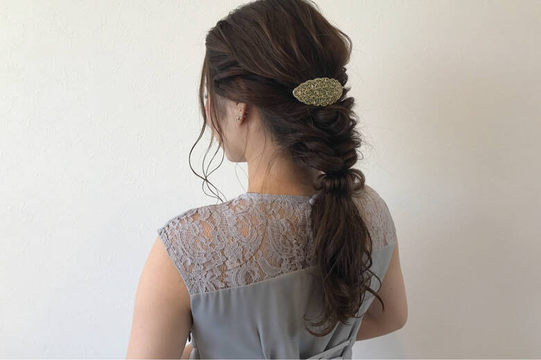 結婚式 ヘアアレンジ セミロング フィッシュボーン Lillie Hair Spa 宇渡 裕一 Hair