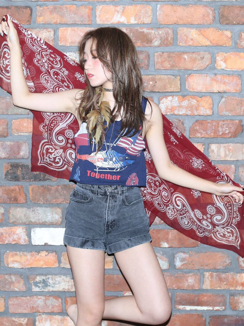 渋谷系 ロング 原宿系 アッシュ 新川みさき Hair