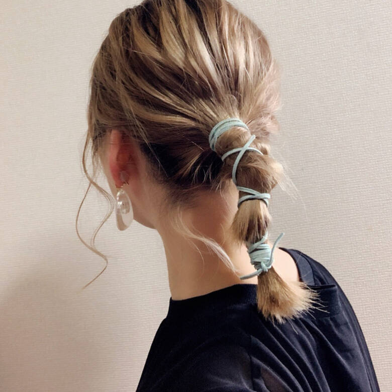 紐アレンジ ナチュラルベージュ ナチュラル 簡単ヘアアレンジ Go Today Shaire Salon 渋谷モディ店 谷川 未来 Hair