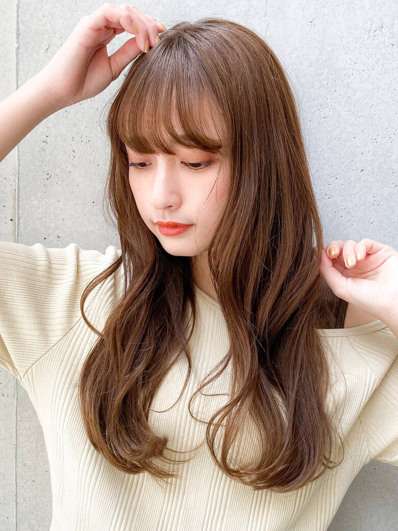愛され アッシュブラウン レイヤースタイル ロング Lyann表参道 原田 実茄 Hair 愛され アッシュブラウン レイヤースタイル ロング Lyann表参道 原田 実茄 Hair