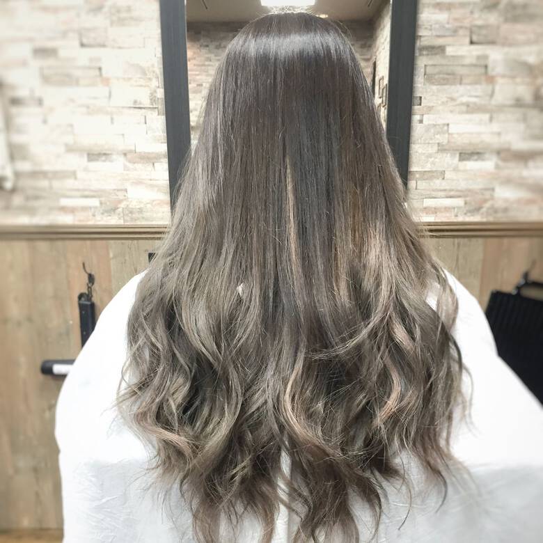 グレージュ 外国人風カラー シルバー ロング Blessed Hkd Beauty Salon 長谷川 ハセ 874 Hair