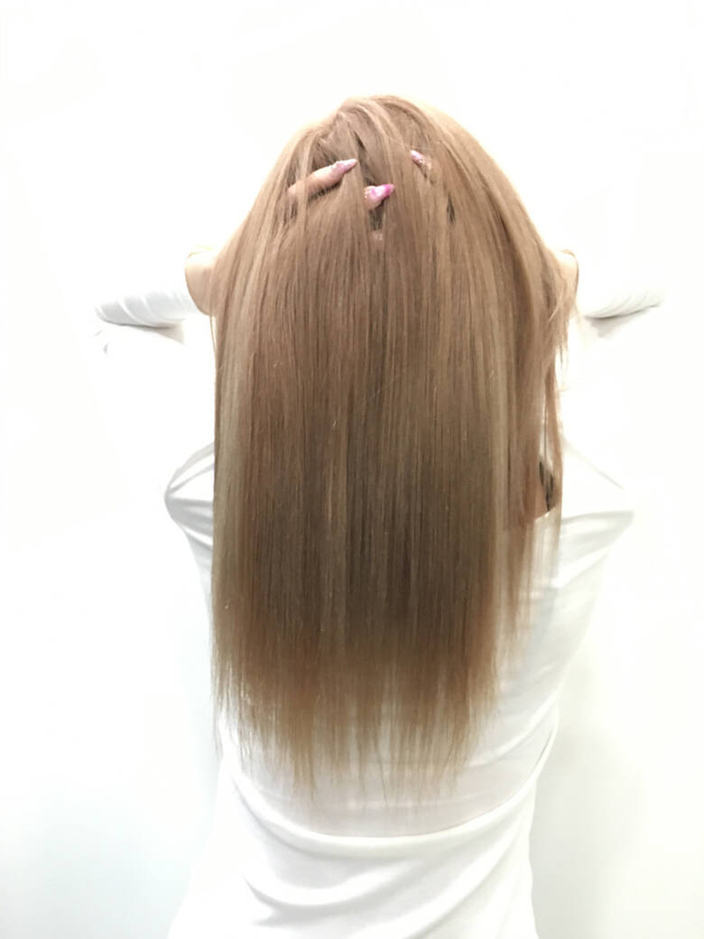 ピンク ロング ハイトーン イルミナカラー Lily オオフサ ユウ Hair ピンク ロング ハイトーン イルミナカラー Lily オオフサ ユウ Hair