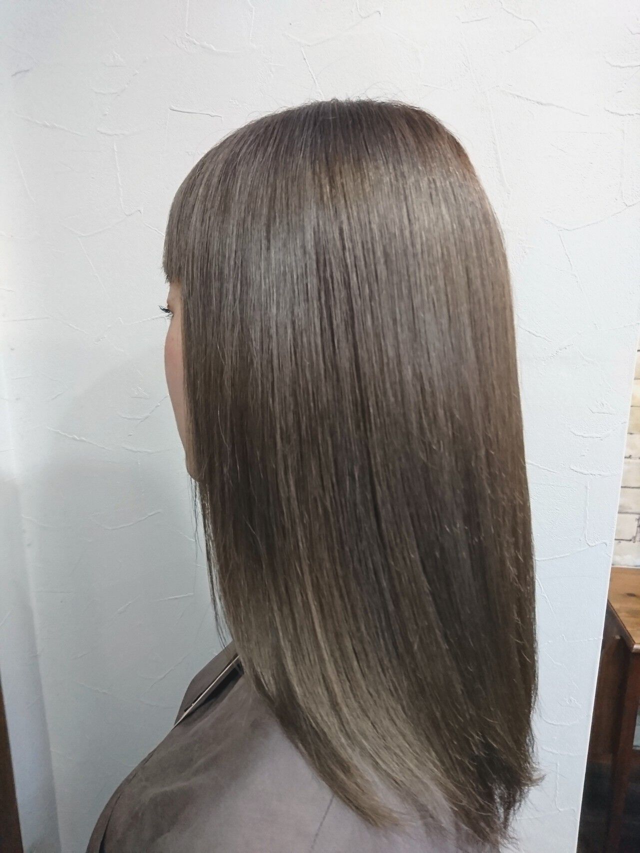 髪型 ロング カラー ハイライト