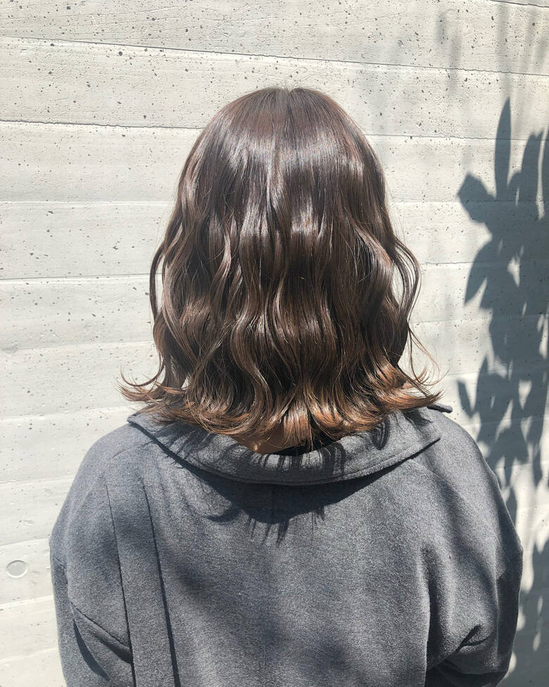 ゆるウェーブ ミディアム グラデーション 波ウェーブ Alive Harajuku Natsukiナツキ Aliveharajuku Hair