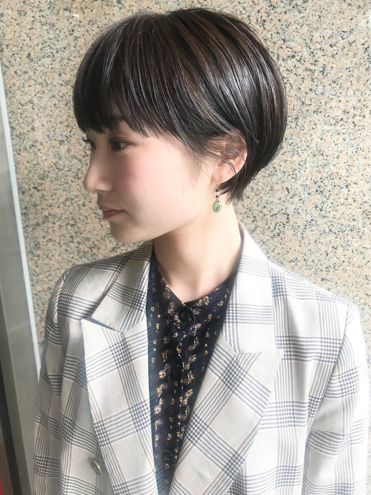 髪型 ロング 毛 先 重 め