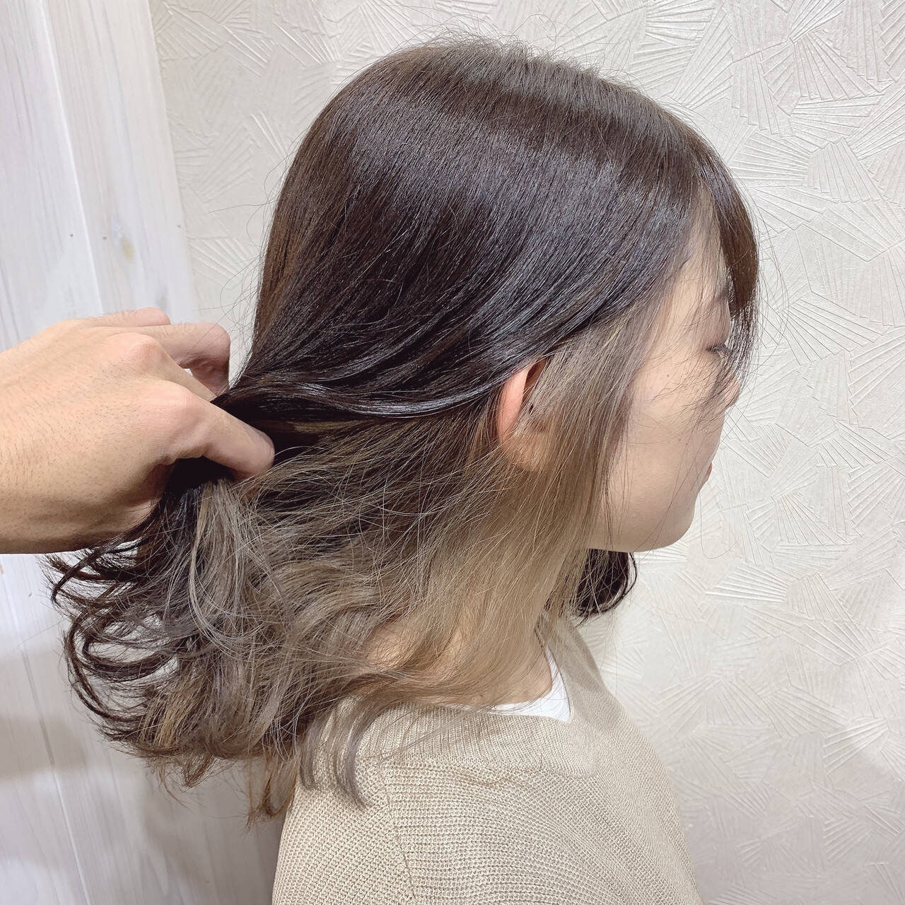 インナーカラー 外国人風カラー ミルクティーベージュ ナチュラル×Aust hair Raise【オーストヘアーレイズ】×山下僚真×